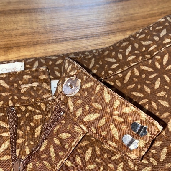 Coldwater Creek Capri Pants brown, size 6 - Picture 5 of 9